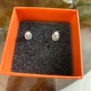 NWOT 925 Sterling Silver Stud Earrings